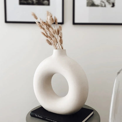 Circular Hollow Vase